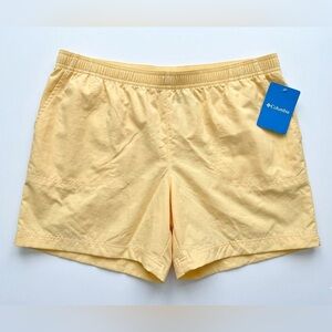 NWT-COLUMBIA XL Short Lightweight Pull-On Shorts Yellow